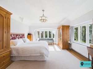 Master Bedroom- click for photo gallery